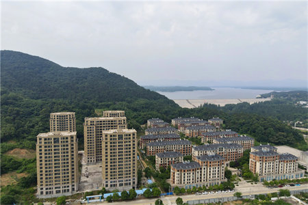 浉河区华仪富丽华城2室2厅1卫60万95m2出售
